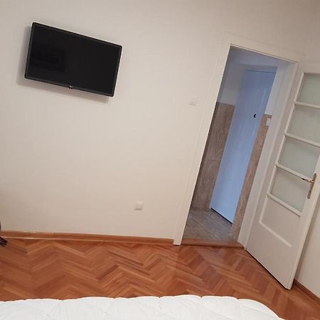 Apartment Bregovi 特雷比涅 外观 照片