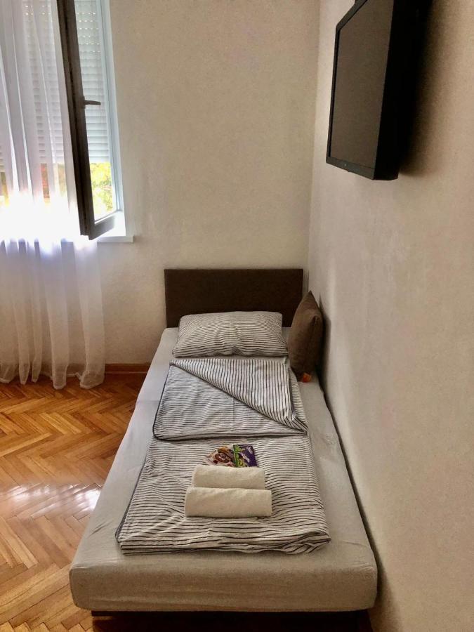 Apartment Bregovi 特雷比涅 外观 照片